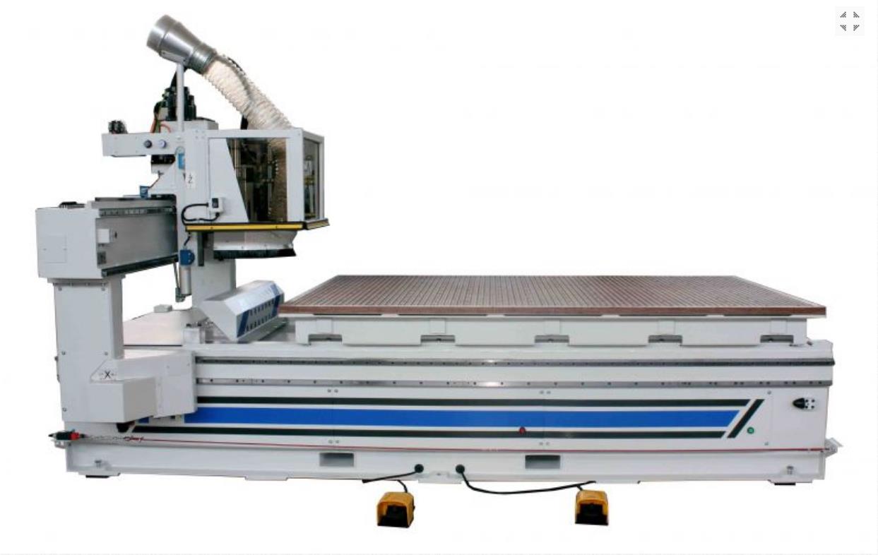 Centro di lavoro (CNC ROUTER MACHINE WOOD)